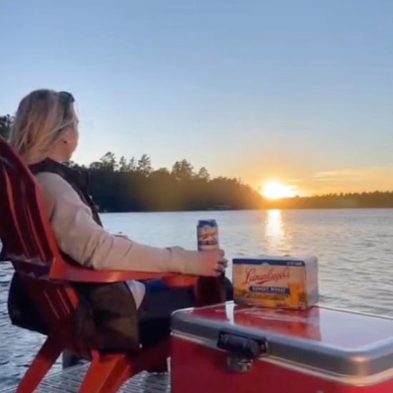 Special thank you to @outdoorfootprint for being our first #SunsetStreamer and capturing this beautiful Wisconsin sunset over Labor Day weekend ☀️

Don’t sleep on Wisconsin sunsets or Sunset Wheat. Stock up now - this seasonal favorite is available until the end of October. 

📷: @outdoorfootprint