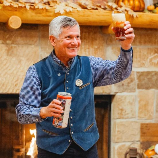 Raise your glass in honor of Dick Leinenkugel's retirement after 35 years in beer 🍻

Join us in welcoming Tony Bugher, 6th-generation Leinenkugel, as he takes over as Leinenkugel's president. Prost!