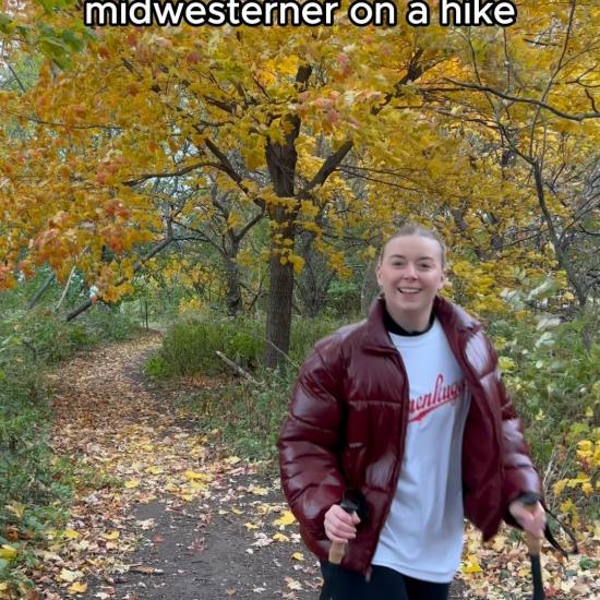 We can taste the Juicy Peach waiting at the end of the trailhead 🤤 #NationalHikingDay